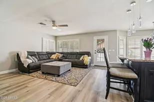 704 E Windsor Dr, Gilbert, AZ 85296 - Photo 9