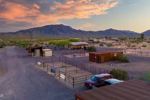 52510 W Williams Rd, Aguila, AZ 85320 - Photo 5