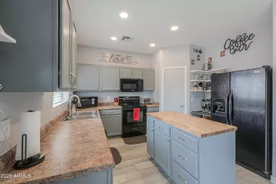 45574 W Tulip Lane, Maricopa, AZ 85139 - Photo 1