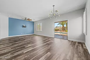 17544 W Port Royale Ln, Surprise, AZ 85388 - Photo 11