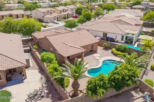 17544 W Port Royale Ln, Surprise, AZ 85388 - Photo 3