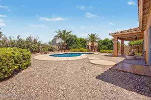17544 W Port Royale Ln, Surprise, AZ 85388 - Photo 33