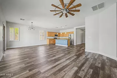 17544 W Port Royale Lane, Surprise, AZ 85388 - Photo 9