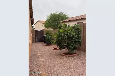 17544 W Port Royale Lane, Surprise, AZ 85388 - Photo 29