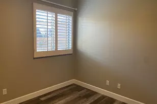 17544 W Port Royale Ln, Surprise, AZ 85388 - Photo 23