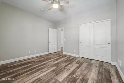17544 W Port Royale Lane, Surprise, AZ 85388 - Photo 21