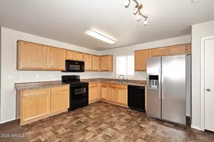 1381 E Daniella Dr, San Tan Valley, AZ 85140 - Photo 11