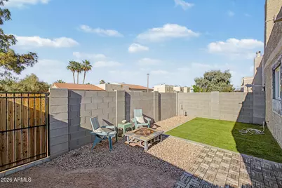 418 E Hidalgo Avenue, Phoenix, AZ 85040 - Photo 19