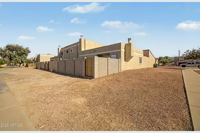 418 E Hidalgo Avenue, Phoenix, AZ 85040 - Photo 23