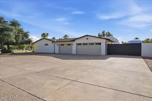 180 E Bird Ln, Litchfield Park, AZ 85340 - Photo 9
