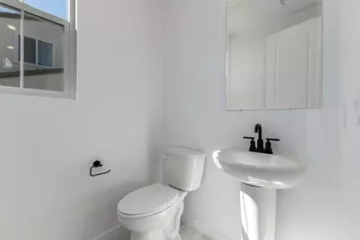 2436 W Maximo Way, Phoenix, AZ 85085 - Photo 5