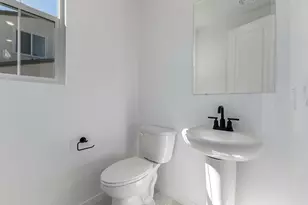 2436 W Maximo Wy, Phoenix, AZ 85085 - Photo 5