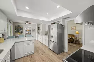 5720 W Frier Dr W, Glendale, AZ 85301 - Photo 15