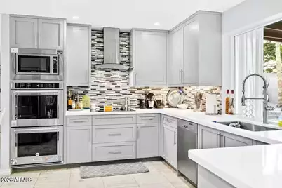 2532 E Desert Cove Avenue, Phoenix, AZ 85028 - Photo 5