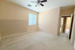 1084 E Saddleback Pl, San Tan Valley, AZ 85143 - Photo 37