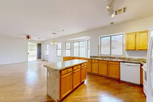 13558 W Young St, Surprise, AZ 85374 - Photo 5