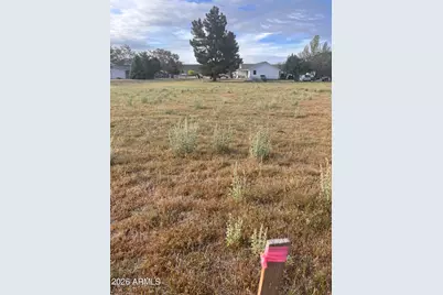 18494 S Joseph Hodge Road #5, Peeples Valley, AZ 86332 - Photo 3