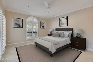 4610 E Monte Way, Phoenix, AZ 85044 - Photo 9