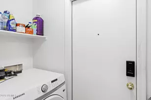 2107 E Huntington Dr, Phoenix, AZ 85040 - Photo 35