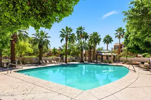 2107 E Huntington Dr, Phoenix, AZ 85040 - Photo 29