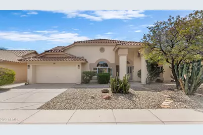 9013 W Kerry Lane, Peoria, AZ 85382 - Photo 1