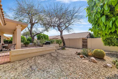 9013 W Kerry Lane, Peoria, AZ 85382 - Photo 27