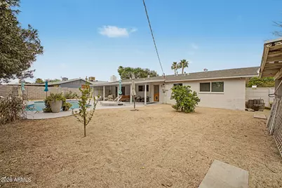 2839 E Shangri La Road, Phoenix, AZ 85028 - Photo 23