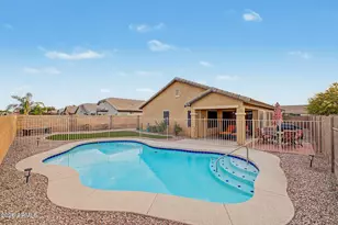 3247 S Loback Ln, Gilbert, AZ 85297 - Photo 43