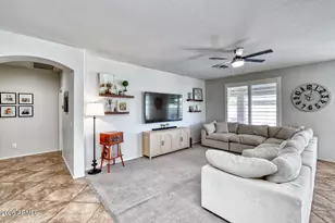 1192 E Springfield Pl, Chandler, AZ 85286 - Photo 9