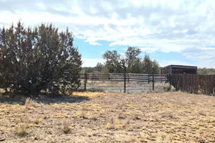 8495 W Antelope Run Rd, Ash Fork, AZ 86320 - Photo 31