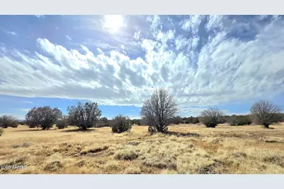 8495 W Antelope Run Road, Ash Fork, AZ 86320 - Photo 39
