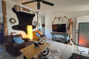 8495 W Antelope Run Rd, Ash Fork, AZ 86320 - Photo 15
