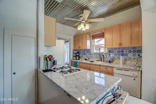 2310 N Dayton St, Phoenix, AZ 85006 - Photo 13