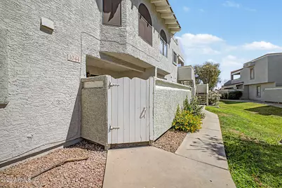 850 S River Drive #1044, Tempe, AZ 85281 - Photo 3