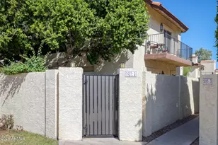 5011 E Hazel Dr, Phoenix, AZ 85044 - Photo 1