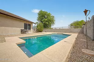 16328 W Sandra Ln, Surprise, AZ 85388 - Photo 17