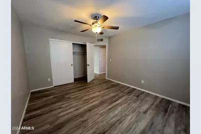 10641 N 15th Avenue #Apt B, Phoenix, AZ 85029 - Photo 7