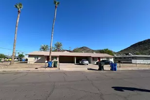 10641 N 15th Ave, Phoenix, AZ 85029 - Photo 1