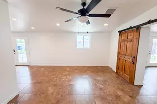 2722 E Nisbet Rd, Phoenix, AZ 85032 - Photo 3