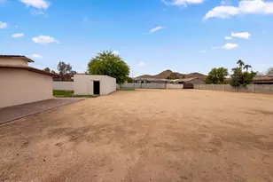 2722 E Nisbet Rd, Phoenix, AZ 85032 - Photo 21