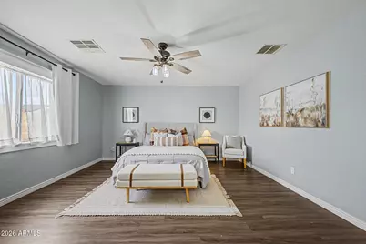 11584 W Oglesby Avenue, Youngtown, AZ 85363 - Photo 13