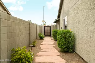 6335 E Waltann Ln, Scottsdale, AZ 85254 - Photo 35