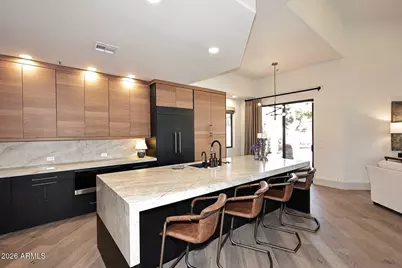 8334 E Jenan Drive, Scottsdale, AZ 85260 - Photo 13