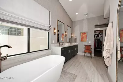 8334 E Jenan Drive, Scottsdale, AZ 85260 - Photo 31