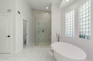8627 E Corrine Dr, Scottsdale, AZ 85260 - Photo 25