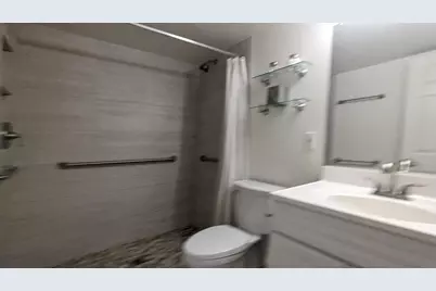 5124 N 31st Place #Unit 517, Phoenix, AZ 85016 - Photo 25