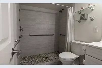 5124 N 31st Place #517, Phoenix, AZ 85016 - Photo 17