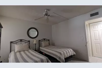 5124 N 31st Place #Unit 517, Phoenix, AZ 85016 - Photo 17