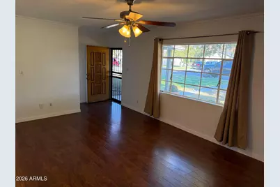 4014 N 33rd Place, Phoenix, AZ 85018 - Photo 3