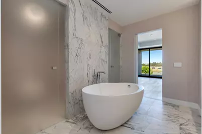 6587 N Palmeraie Boulevard #Unit 2011, Paradise Valley, AZ 85253 - Photo 17